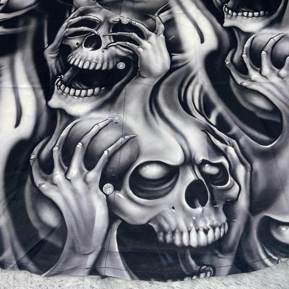 Mens Black Gray “See No Evil Hear No Evil” Skull Short Sleeve Button Up Size XL - Picture 4 of 16